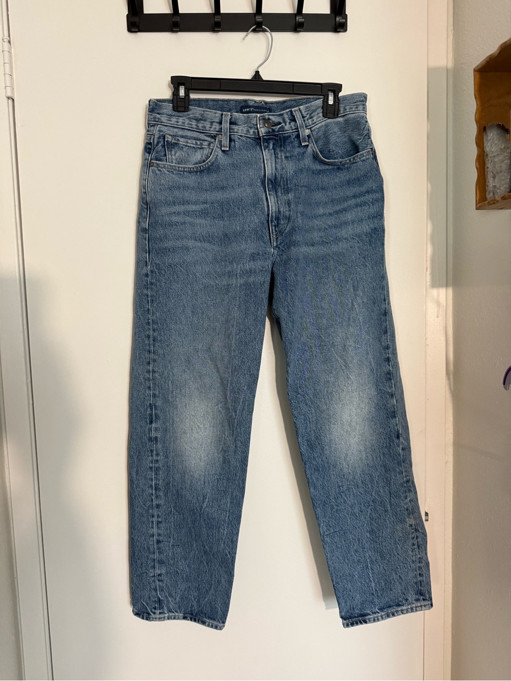 LEVI’S BLUE TAB WOMEN’S COLUMN JEANS